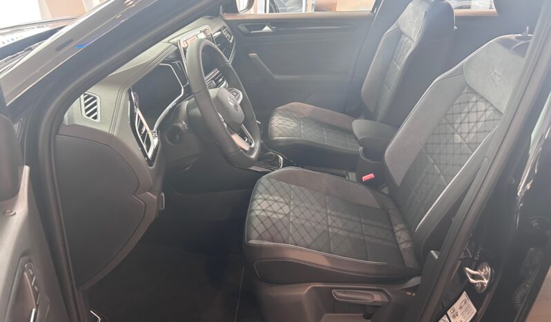 Volkswagen T-Roc R-Line Plus 1.5 TSI 110 kW / 150 KM manualna, 6-biegowa full