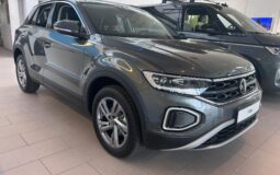 Volkswagen Nowy T-Roc Life Plus 1.5 TSI 110 kW / 150 KM automatyczna, DSG 7-stopniowa