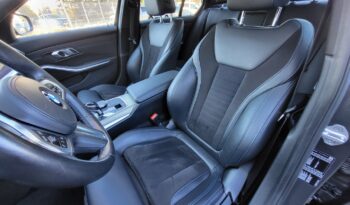 BMW Seria 3 318d M Sport full