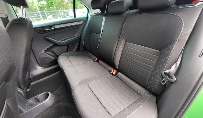Skoda RAPID 1.0 TSI Style full