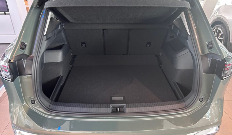 Volkswagen Tiguan Elegance 1,5 eTSI 110 kW / 150 KM automatyczna, DSG 7-stopniowa full