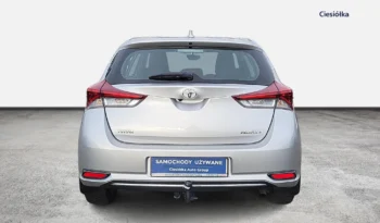 Toyota Auris full