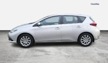 Toyota Auris full