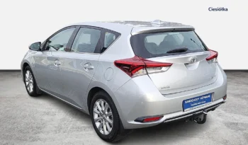 Toyota Auris full