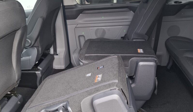 Nowy Ford Transit Custom Diesel 8 osobowy full