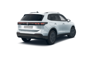 Volkswagen Tiguan Life Plus 1,5 eTSI 110 kW / 150 KM automatyczna, DSG 7-stopniowa full