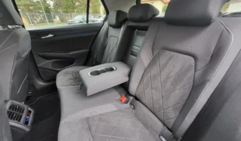 Volkswagen Golf full