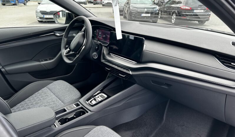 Skoda Octavia Sportline 2,0 TSI (204 KM) 150 kW 7-biegowa automatyczna 4×4 | Vin: TMBCT8NX8TM048724 full