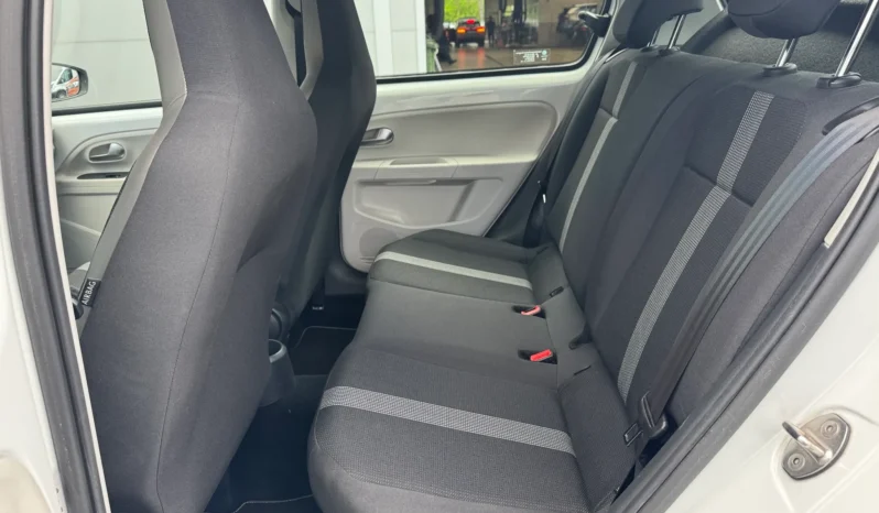 Volkswagen up! 1.0 high full