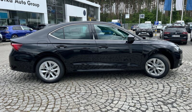 Skoda Octavia Drive Selection 1,5 TSI m-HEV (150 KM) 110 kW 7-biegowa automatyczna | Vin: TMBAR8NX6TM061591 full