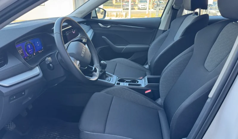 Skoda Octavia 1.5 TSI Drive Essence full