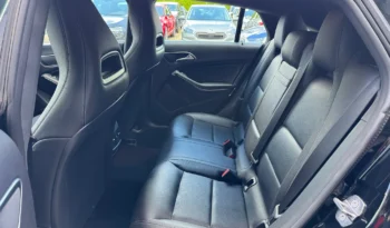 Mercedes-Benz CLA 220 d 7G-DCT full