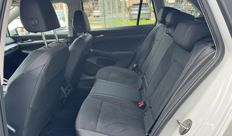 Volkswagen Golf 1.5 eTSI EVO Life DSG full