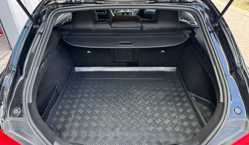 Mercedes-Benz CLA 220 d 7G-DCT full