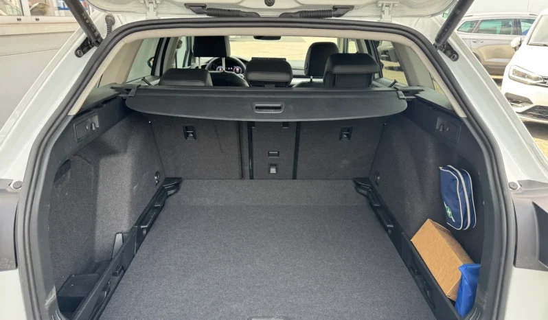 Volkswagen Golf 1.5 eTSI EVO Life DSG full