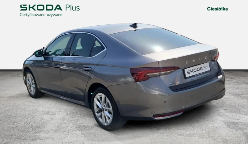 Skoda Octavia full