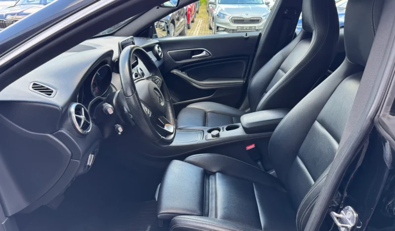 Mercedes-Benz CLA 220 d 7G-DCT full