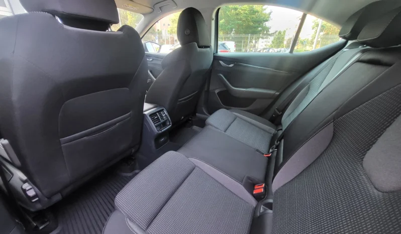 Skoda Octavia full