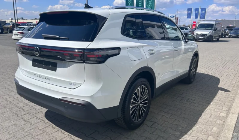 Volkswagen Tiguan Life Plus 1,5 eTSI 110 kW / 150 KM automatyczna, DSG 7-stopniowa full