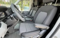 VOLKSWAGEN Crafter 35 Furgon z wysokim dachem silnik: 2,0 l EU6 SCR 177 KM / skrzynia biegów: manualna 6-biegowa