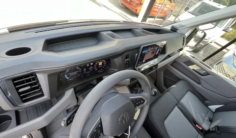 VOLKSWAGEN Crafter 35 Furgon z wysokim dachem silnik: 2,0 l EU6 SCR 177 KM / skrzynia biegów: manualna 6-biegowa full
