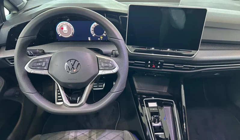 Volkswagen Golf Variant R-Line Plus 1.5 eTSI mHEV 110 kW / 150 KM DSG, 7-stopniowa full
